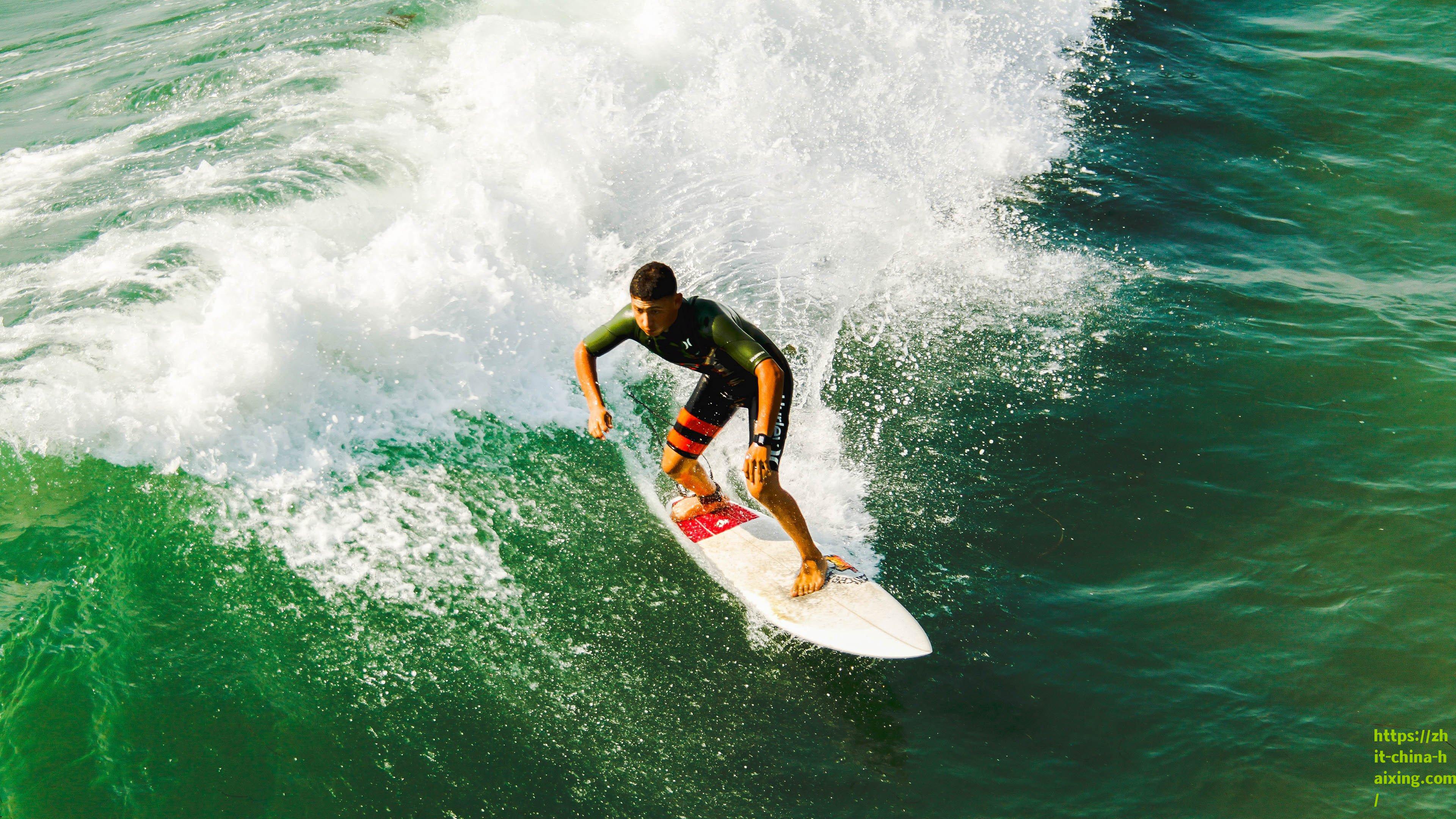 拜仁官方宣布奥利塞当选2024-25赛季最佳球员 法国边锋成安联新王