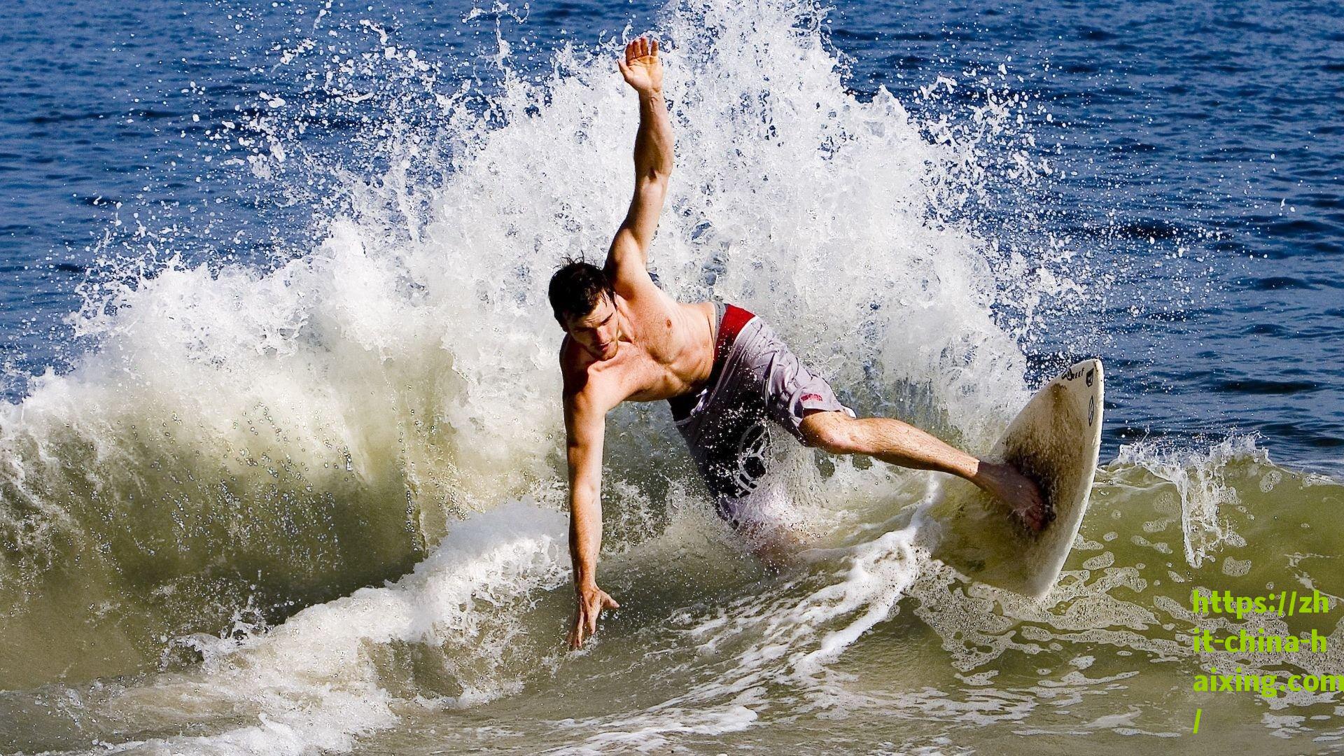 6年前的今天，梅西诺坎普上演犯罪式过人 戏耍博阿滕完美破门