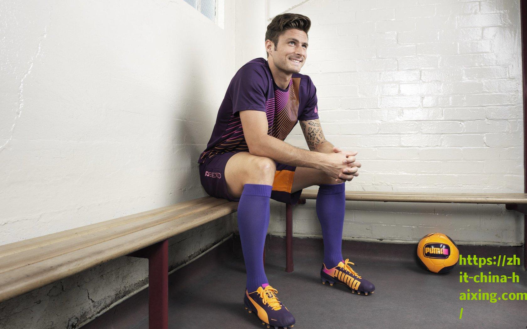 湖人防守漏洞频现 球哥积极防守风格成解药？