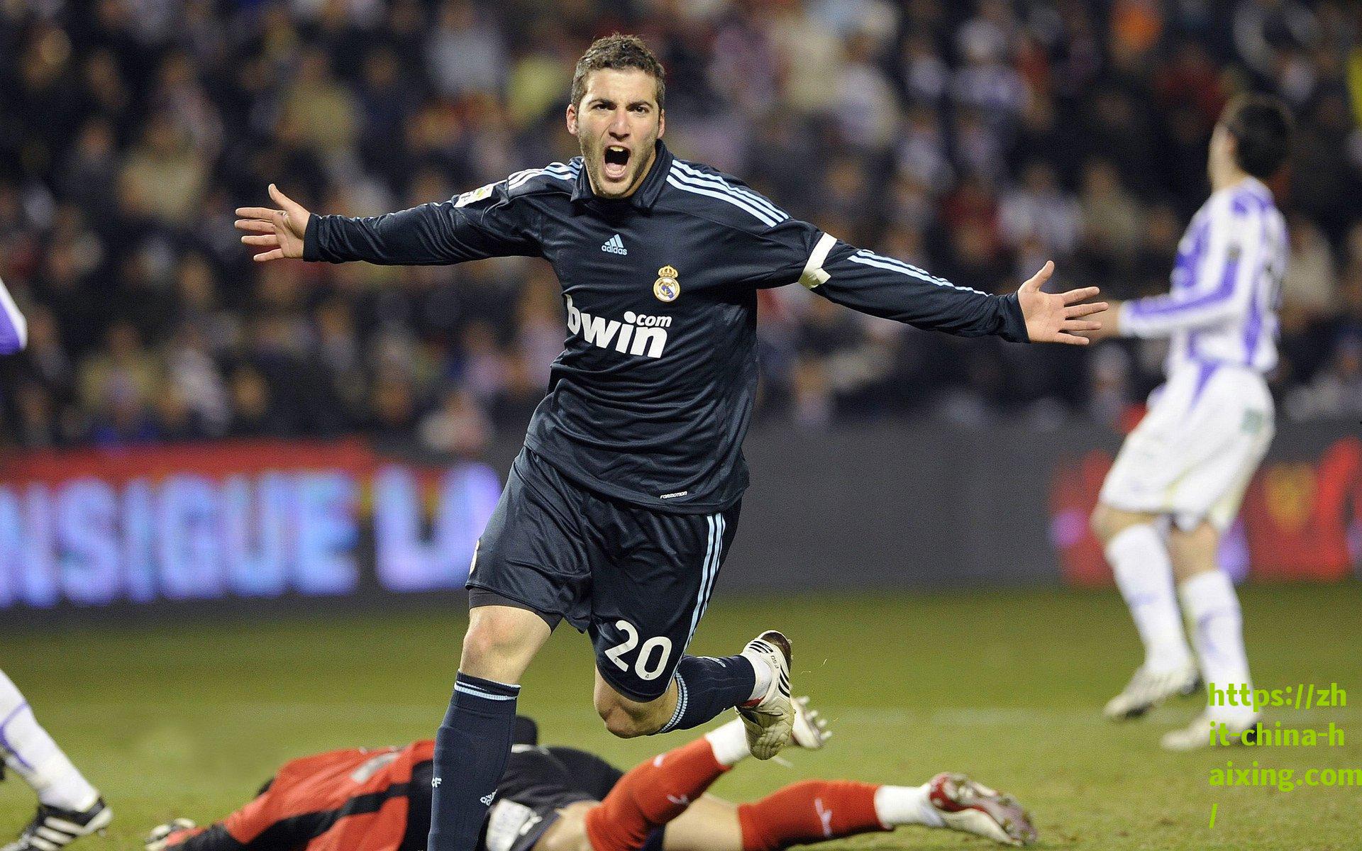 观察将防守融入血液 服从沃格尔詹姆斯以身作则