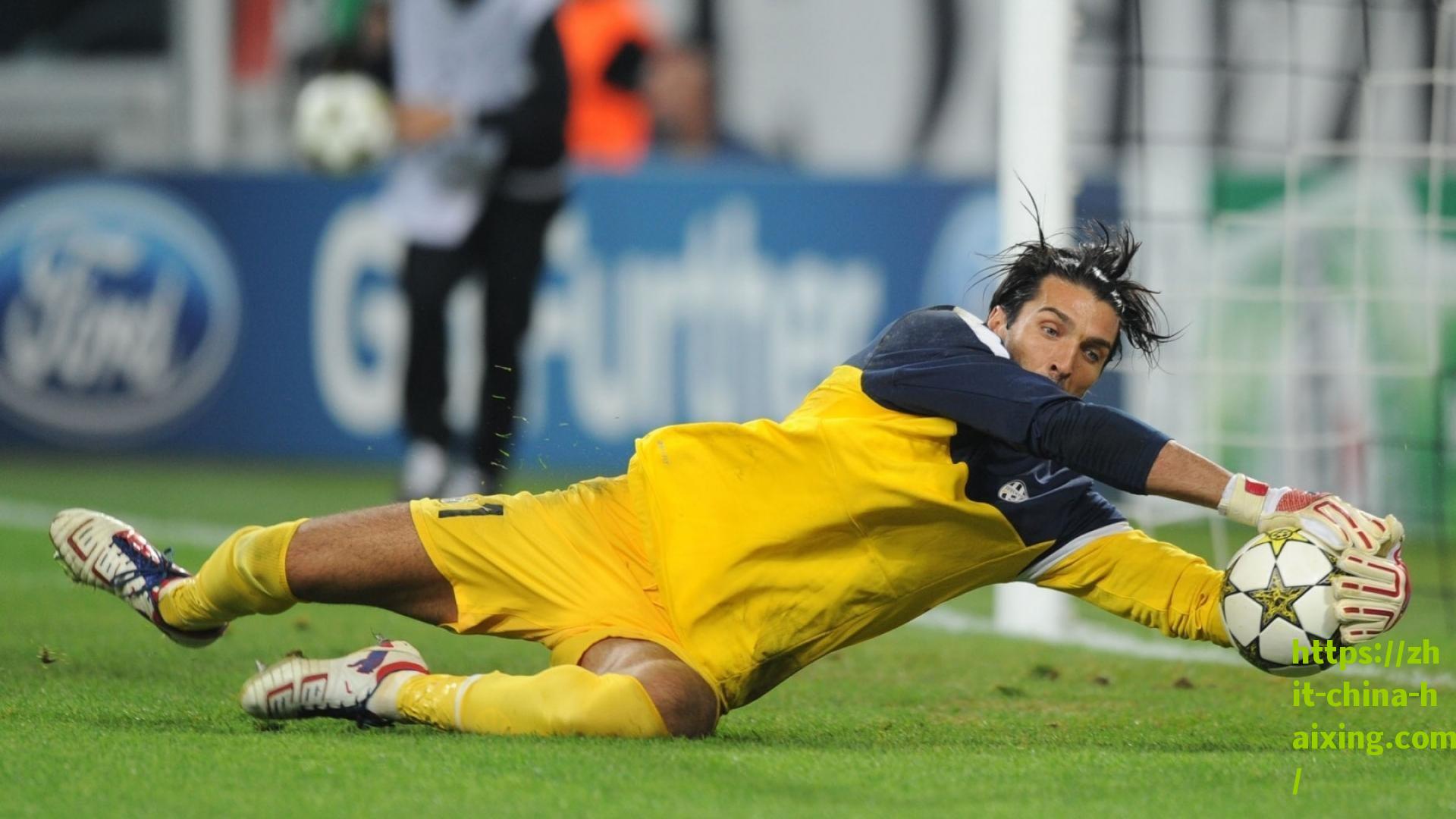 世体聚焦，阿隆索麾下全员集结，姆巴佩伤愈复出助阵赫塔费关键战